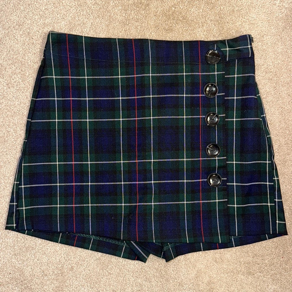 Stradivarius plaid button down skort